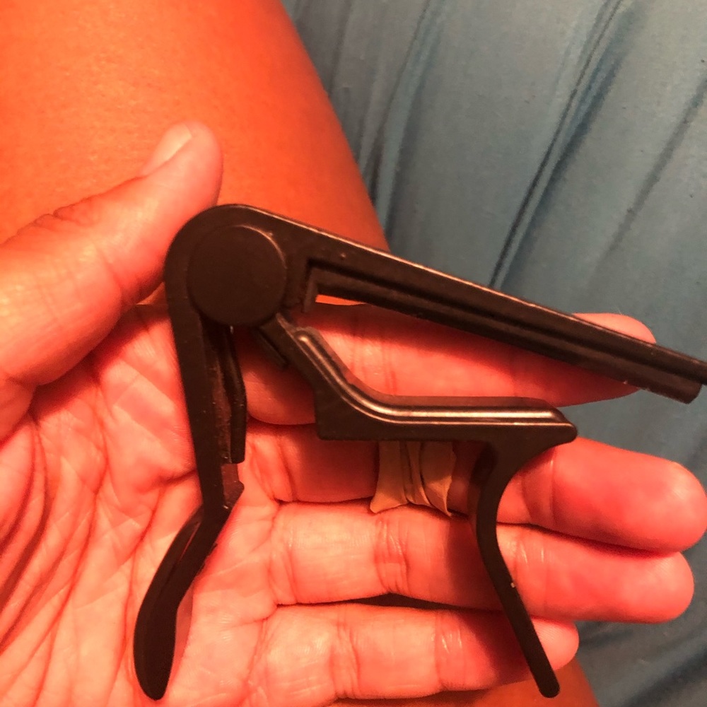 Guitar capo